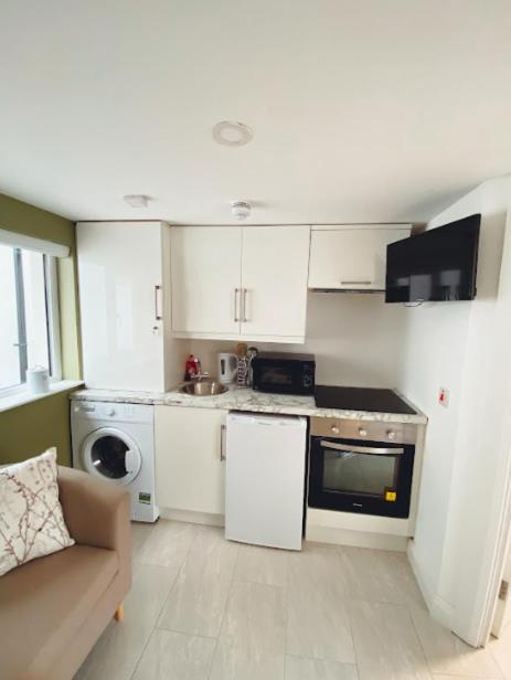 Station 36 Studio Apt Portstewart Exterior foto